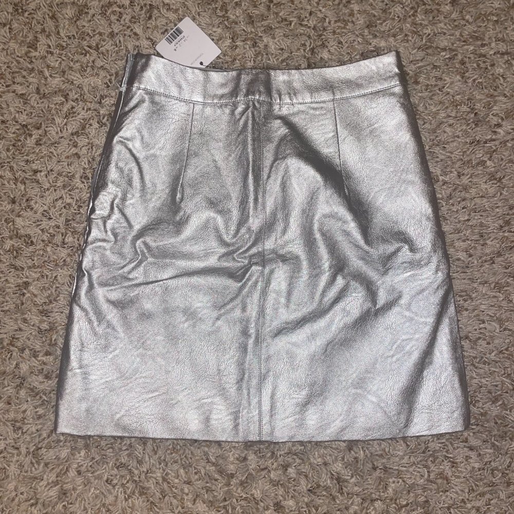 NWT TopShop Silver Metallic Mini Skirt